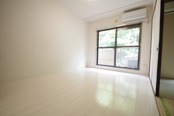 コンフォールクレールの物件内観写真